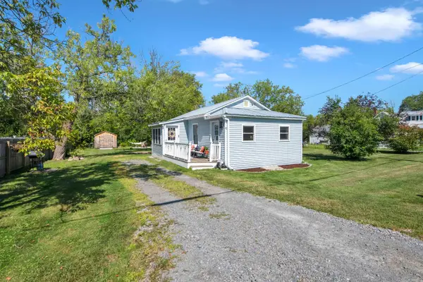 9 Pearl Avenue, St. Albans Town, VT 05478