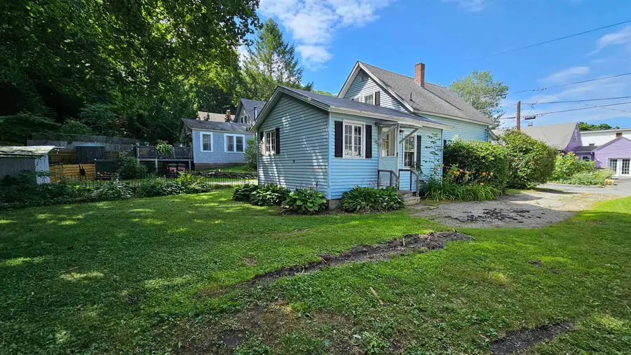 6 Hyde Street, Bellows Falls, VT 05101 - #3