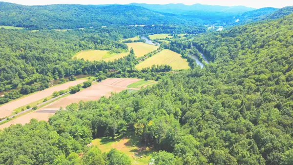 2673 U.S. Route 5 Route, St. Johnsbury, VT 05819