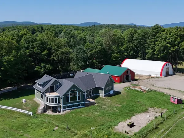 627 Old Coach Road, Lyndon, VT 05851