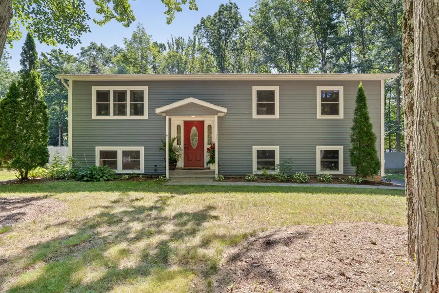 142 Oak Circle, Colchester, VT 05446 - #2