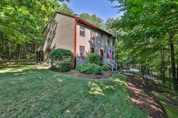 533 Black Brook Road, Goffstown, NH 03045