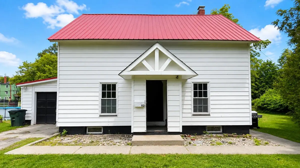 112 Harrison Avenue, Saint Johnsbury, VT 05819 - #1