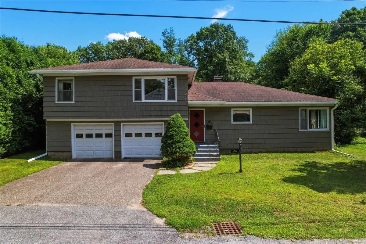 7-9 Oak Street, Essex Junction, VT 05452 - #1