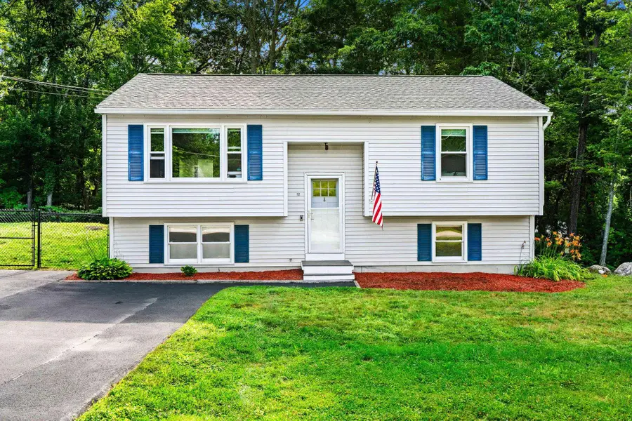 12 Cottage Avenue, Auburn, NH 03032 - #3