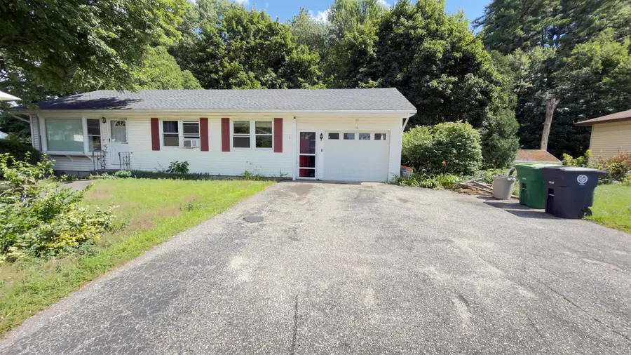 16 Marie Avenue, Nashua, NH 03063-3508 - #2