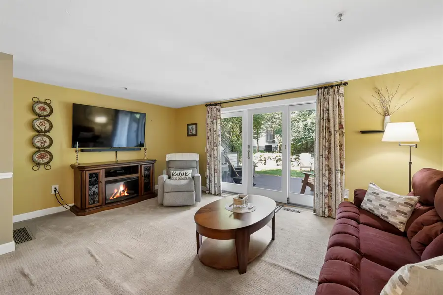 15 Surrey Run, Dover, NH 03820 - #2