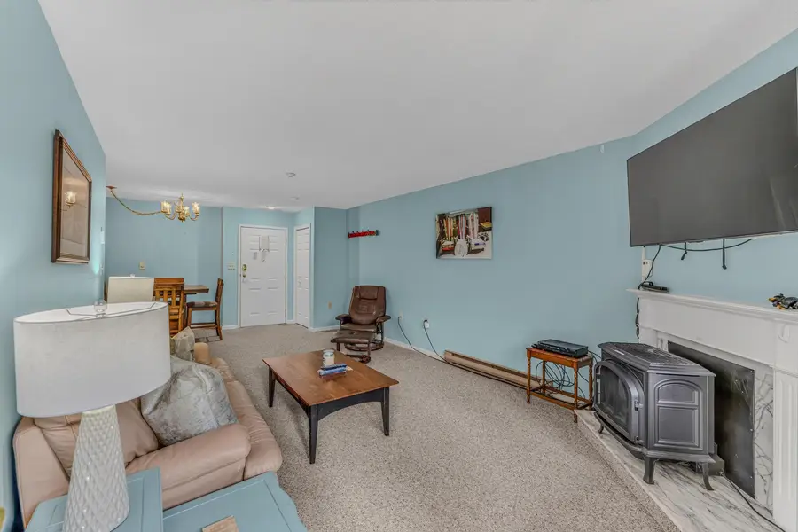227 Main Street #223, Lincoln, NH 03251 - #2