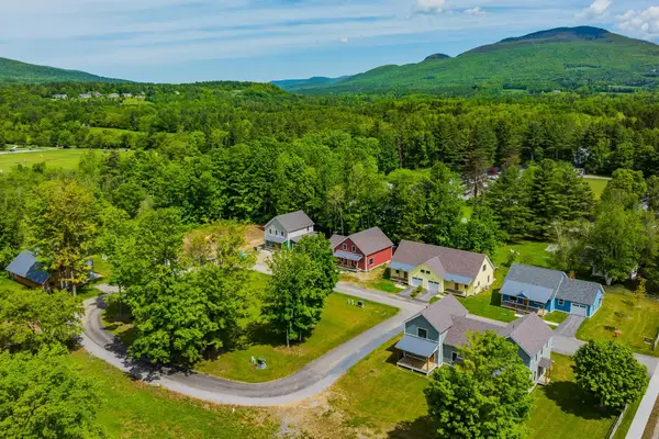40 Jameson Flats, Manchester, VT 05255