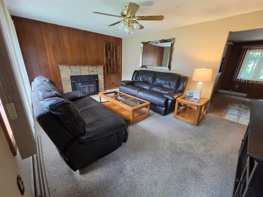 15 Budron Avenue, Salem, NH 03079-4446 - #2