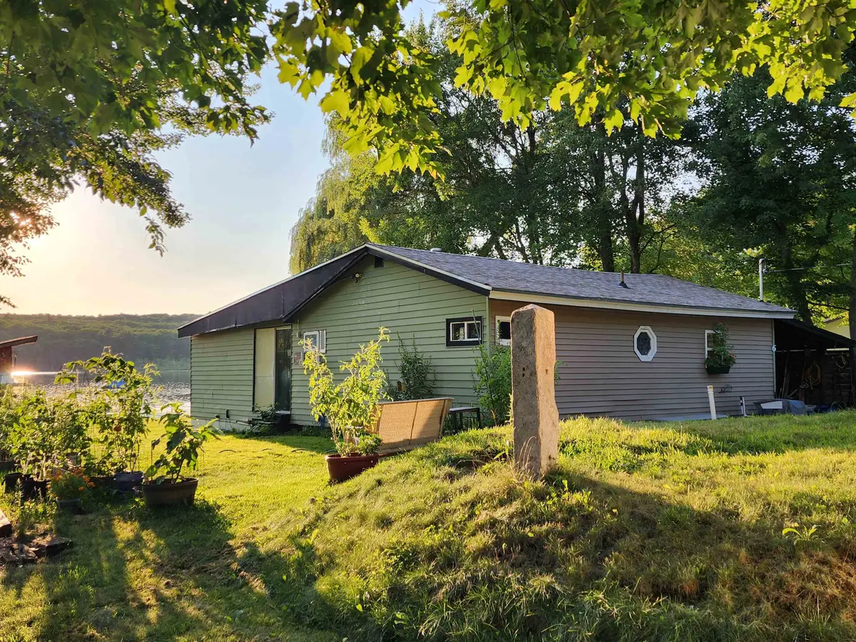 6 Holiday Shore Drive, Dunbarton, NH 03046 - #1