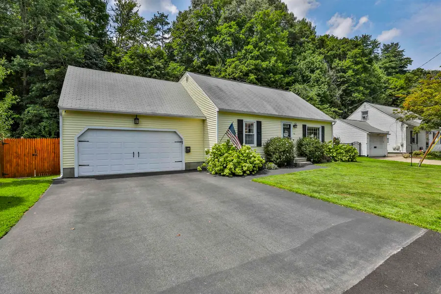 70 Avon Drive, Nashua, NH 03064 - #3