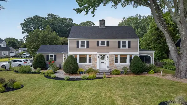 21 Ashland Street, Nashua, NH 03064