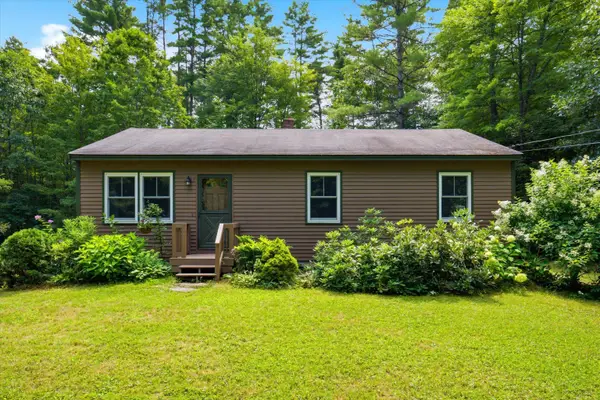 18 Goshen Drive, Loudon, NH 03307