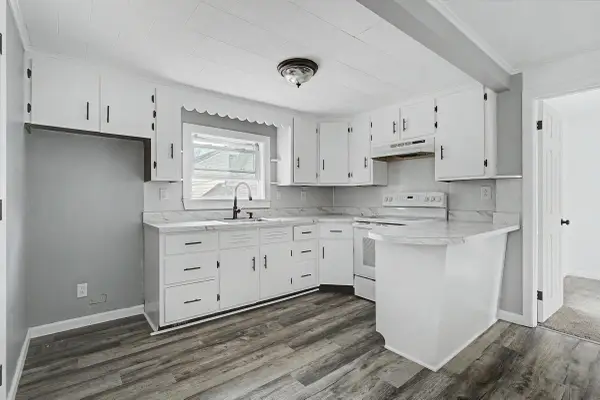 257 Main Street, Somersworth, NH 03878-2336