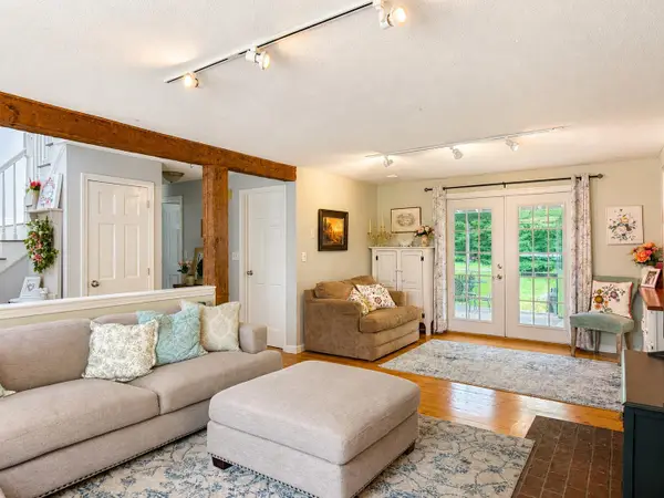 439 North River Road #5, Milford, NH 03055