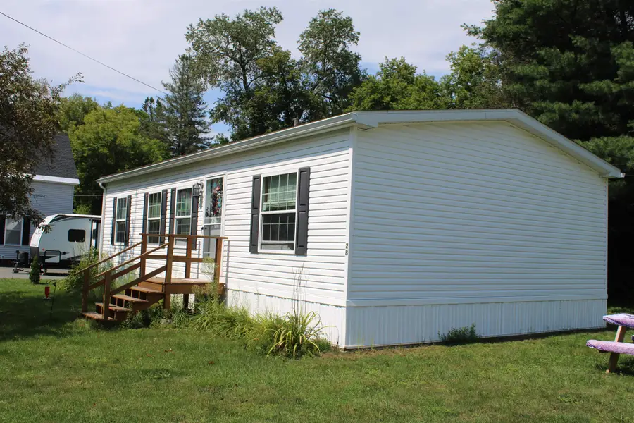 28 Huron Street, Whitefield, NH 03598 - #2