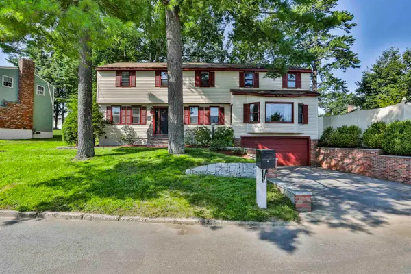 28 Danbury Road, Nashua, NH 03064