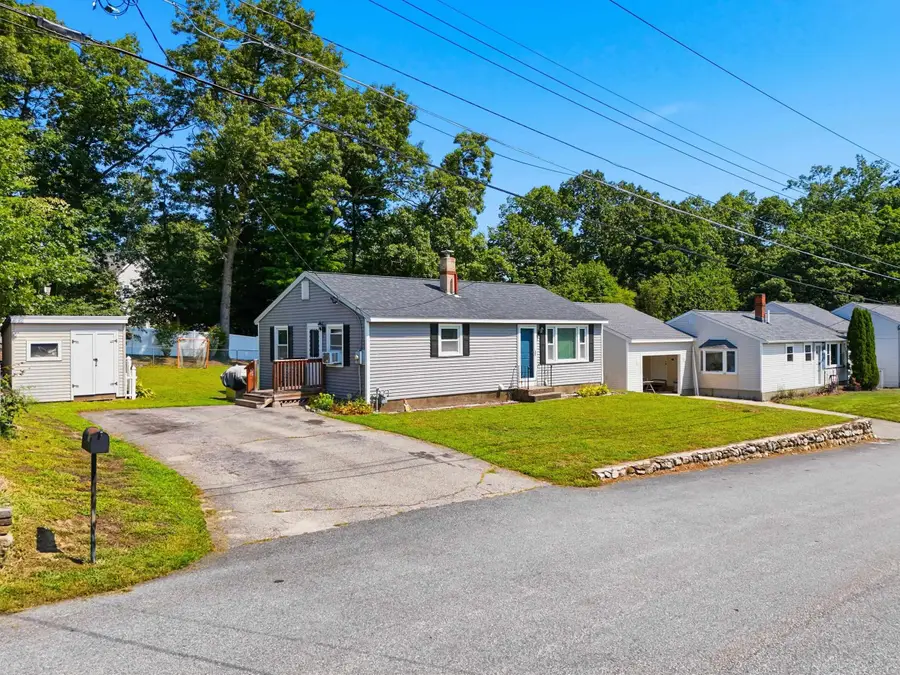 108 Linton Street, Nashua, NH 03060 - #3