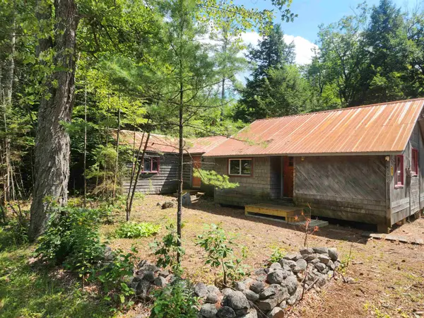 1915 NH Route 16, Albany, NH 03818