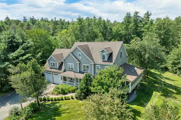 7 Hoyt Pond Road, Madbury, NH 03820