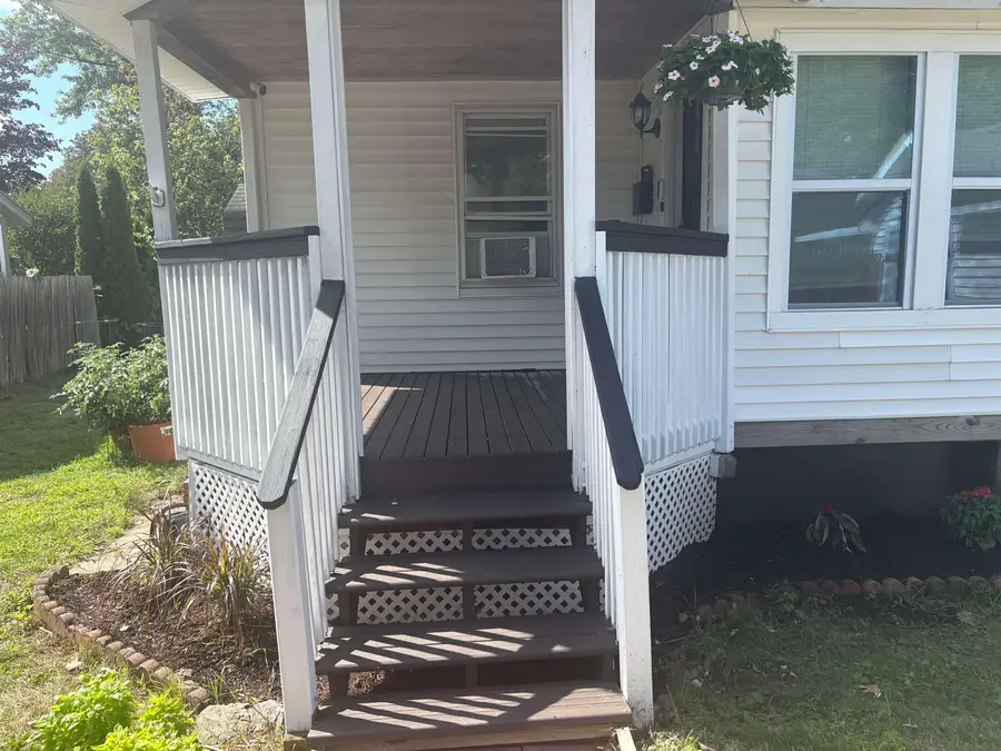 4 Bates Alley, Claremont, NH 03743 - #2