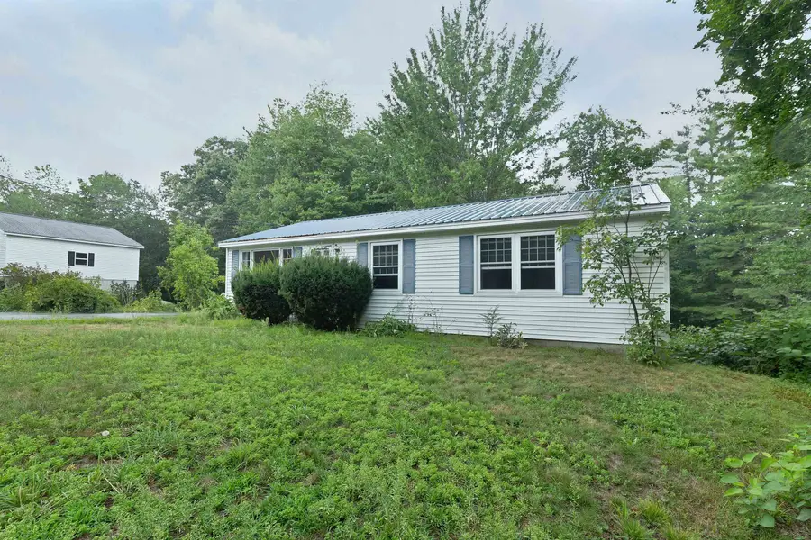 11 Massachusetts Avenue, Meredith, NH 03253 - #2