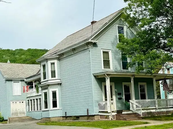 56 Atkinson Street, Rockingham, VT 05101