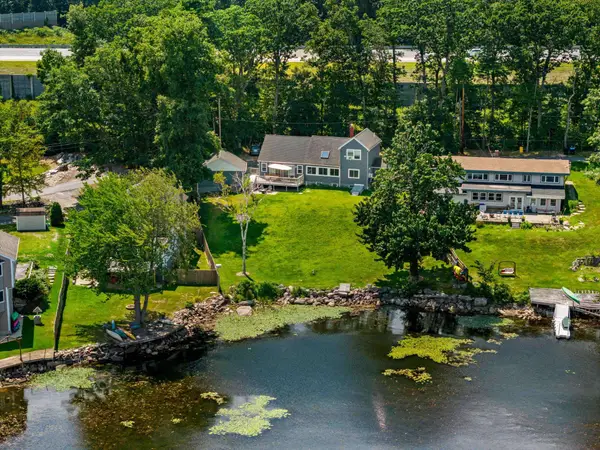 112 S Shore Road, Salem, NH 03079