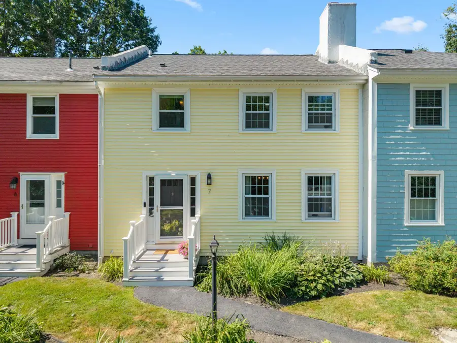 41 Boulder Brook Drive #7, Exeter, NH 03833 - #2