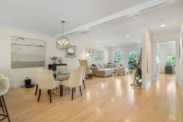 42 State Road #203, Kittery, ME 03904