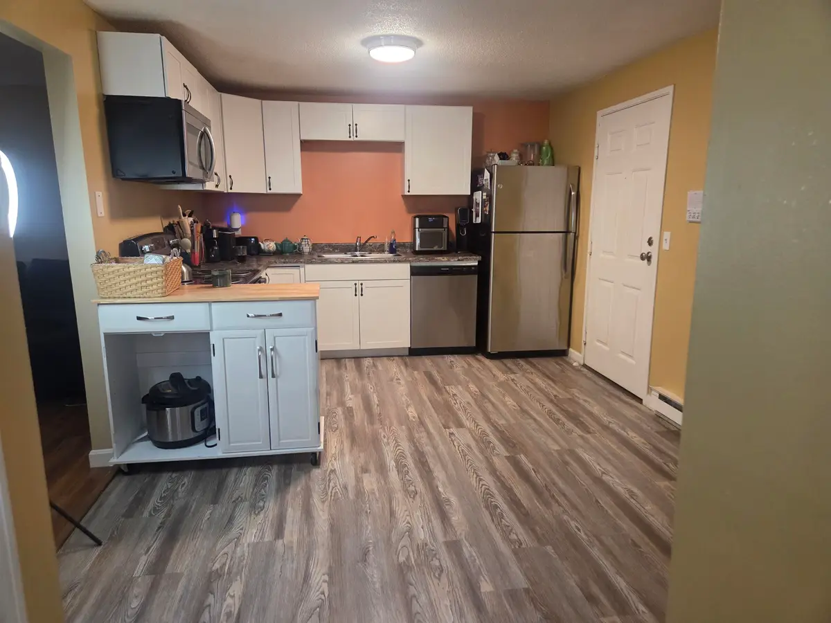 12 E. Side Drive #405, Concord, NH 03301 - #1