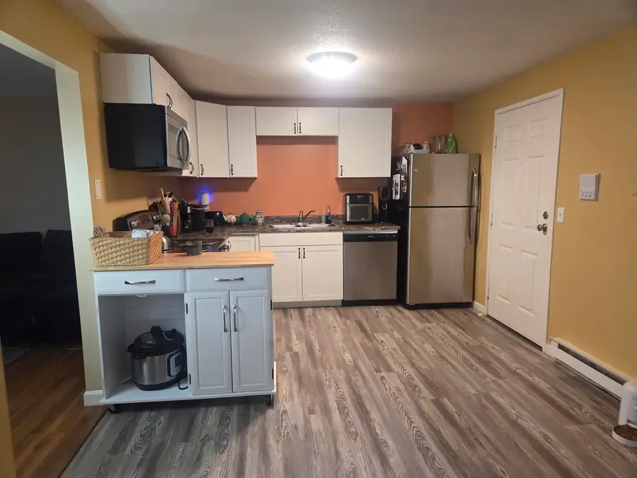 12 E. Side Drive #405, Concord, NH 03301 - #2