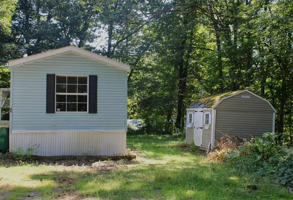 40 Buffy Street, Rochester, NH 03867