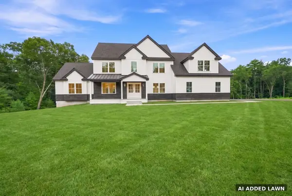 42 Canterbury Road, Pelham, NH 03076