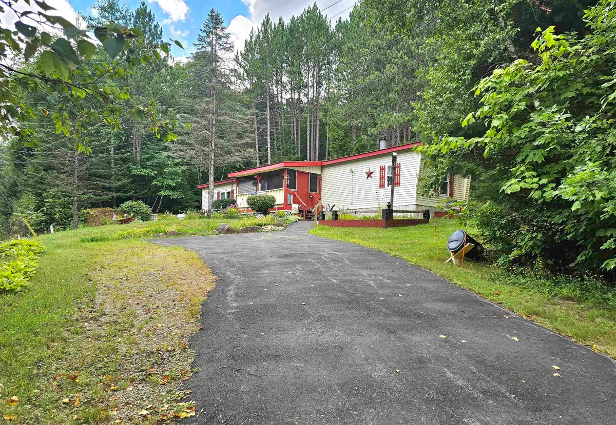 228 Daniel Webster Highway, Woodstock, NH 03262 - #1