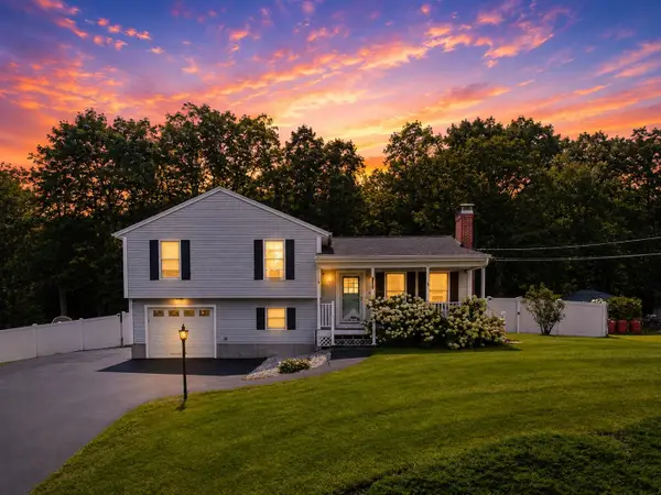 86 Overledge Extension, Derry, NH 03038