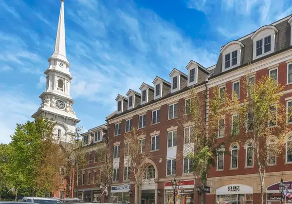 18 Congress Street #302, Portsmouth, NH 03801