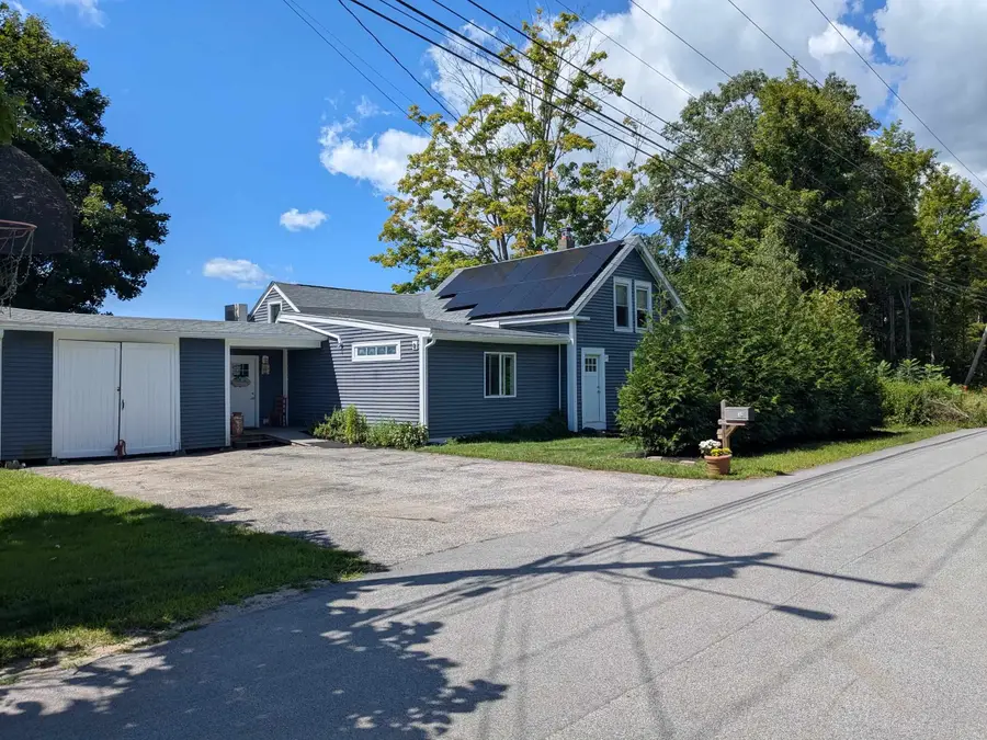 30 Hannah Dustin Drive, Concord, NH 03301-1820 - #2