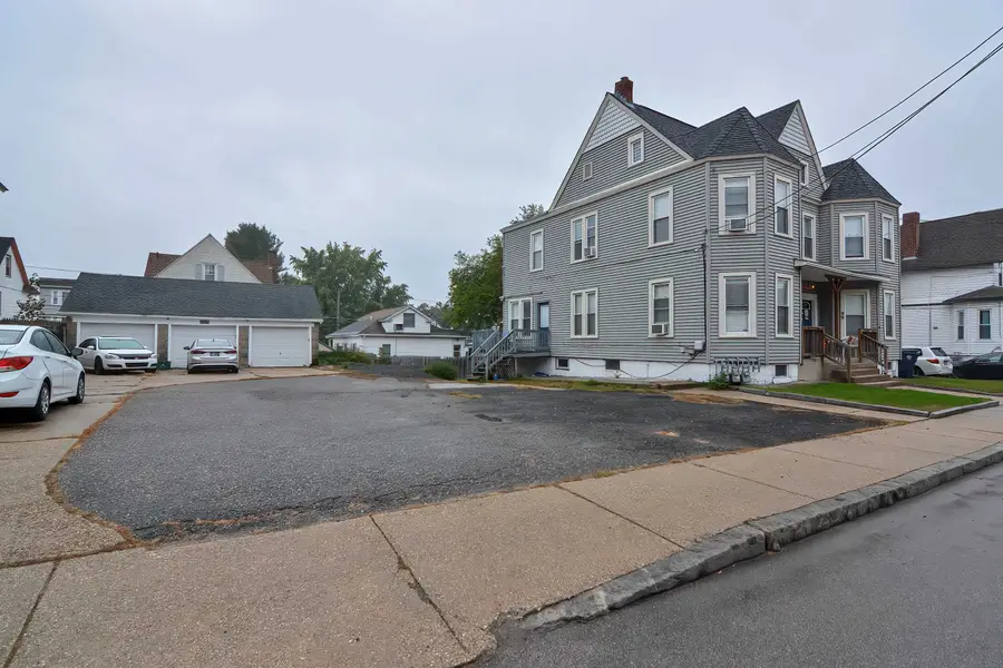 99 Palm Street, Nashua, NH 03060 - #3