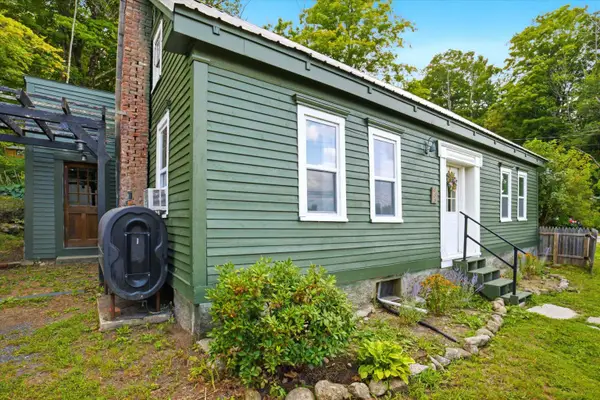 622 2nd NH Turnpike, Hillsborough, NH 03244
