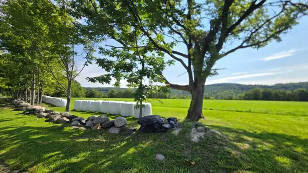 284 Elm Hill, Springfield, VT 05156