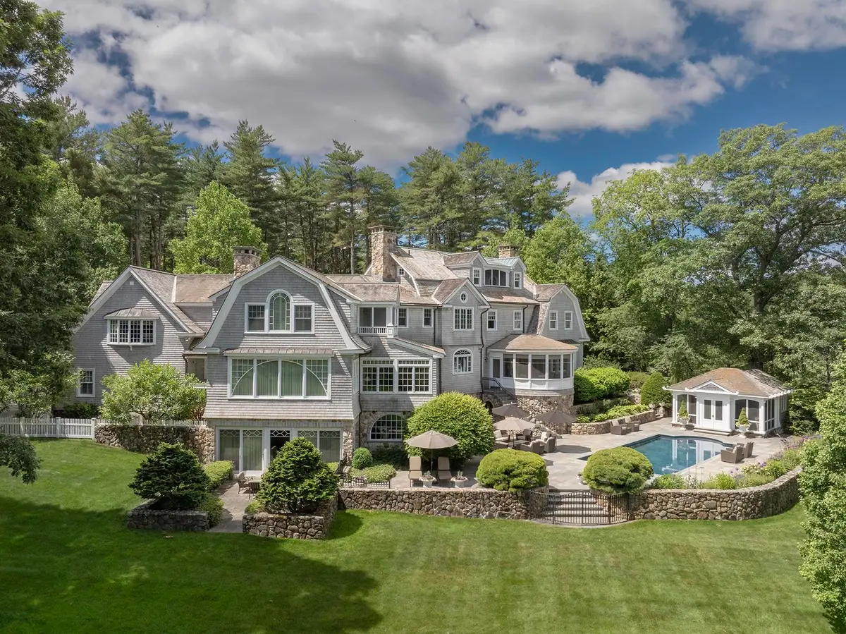 15 Runnymede Drive, North Hampton, NH 03862 - #1