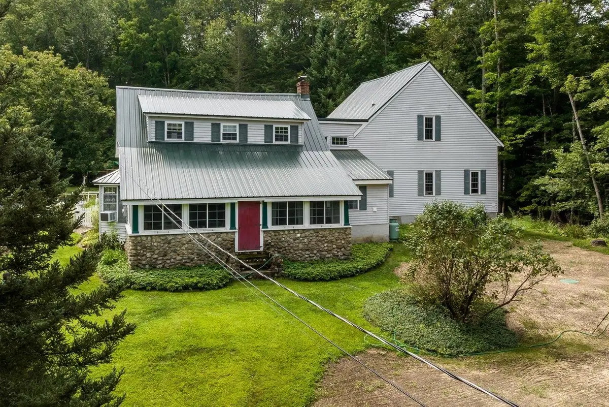 32 Flutter Street, Nottingham, NH 03290 - #1