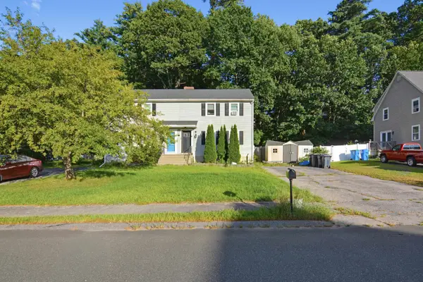 27 Tiger Tail Circle #R, Derry, NH 03038