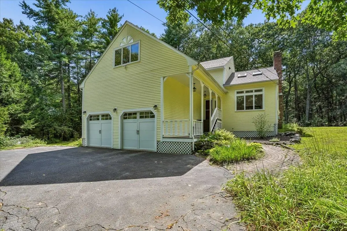 10 Standish Way, Amherst, NH 03031 - #1
