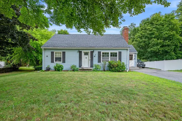 6 Marsh Avenue, Salem, NH 03079