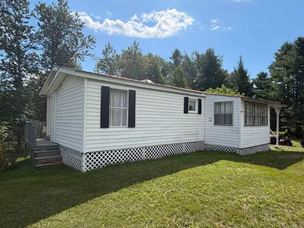 62 Rt 102, Bloomfield, VT 03590