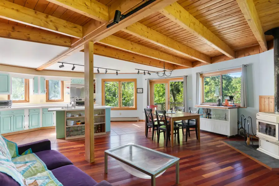 295 Ten Stones Circle, Charlotte, VT 05445 - #2