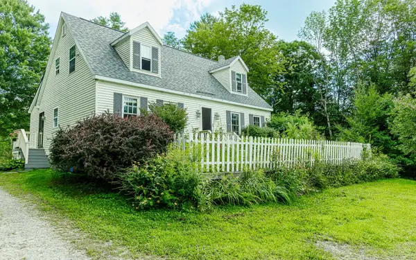 548 Crow Hill Road, Chester, VT 05143
